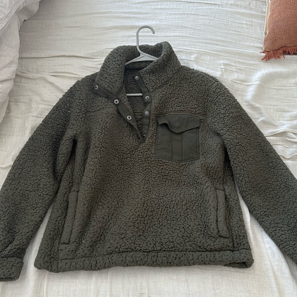 Sherpa Women’s A&F Pullover
